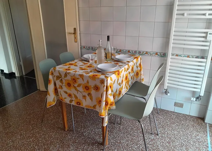 Splendid Near Beaches And Boccadasse Apartmán