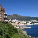 Splendid Near Beaches And Boccadasse