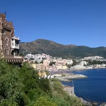 Splendid Near Beaches And Boccadasse