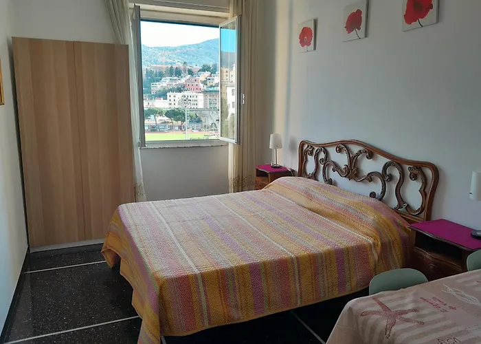 Splendid Near Beaches And Boccadasse Genua